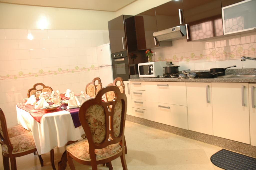 Illina & Hamza Apartment Marakeş Oda fotoğraf